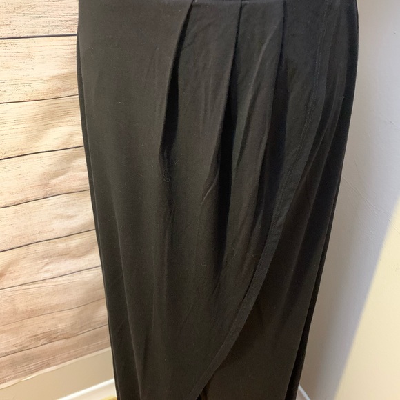 j Jess | Black Tulip Maxi Skirt - Picture 4 of 6